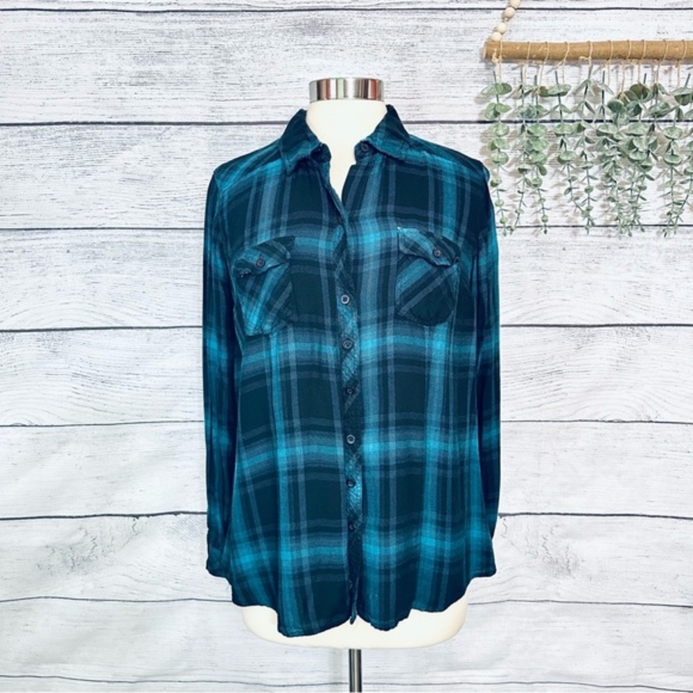 FLAW Torrid Plaid Teal Rayon Button-Up Long Sleeve Shirt Top Size 00 M/L 10